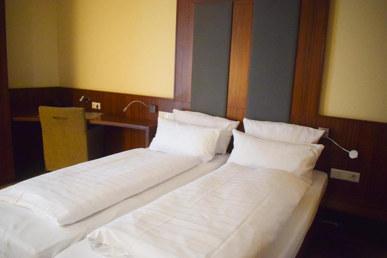 ליפשטאדט Akzent Hotel Jonathan מראה חיצוני תמונה
