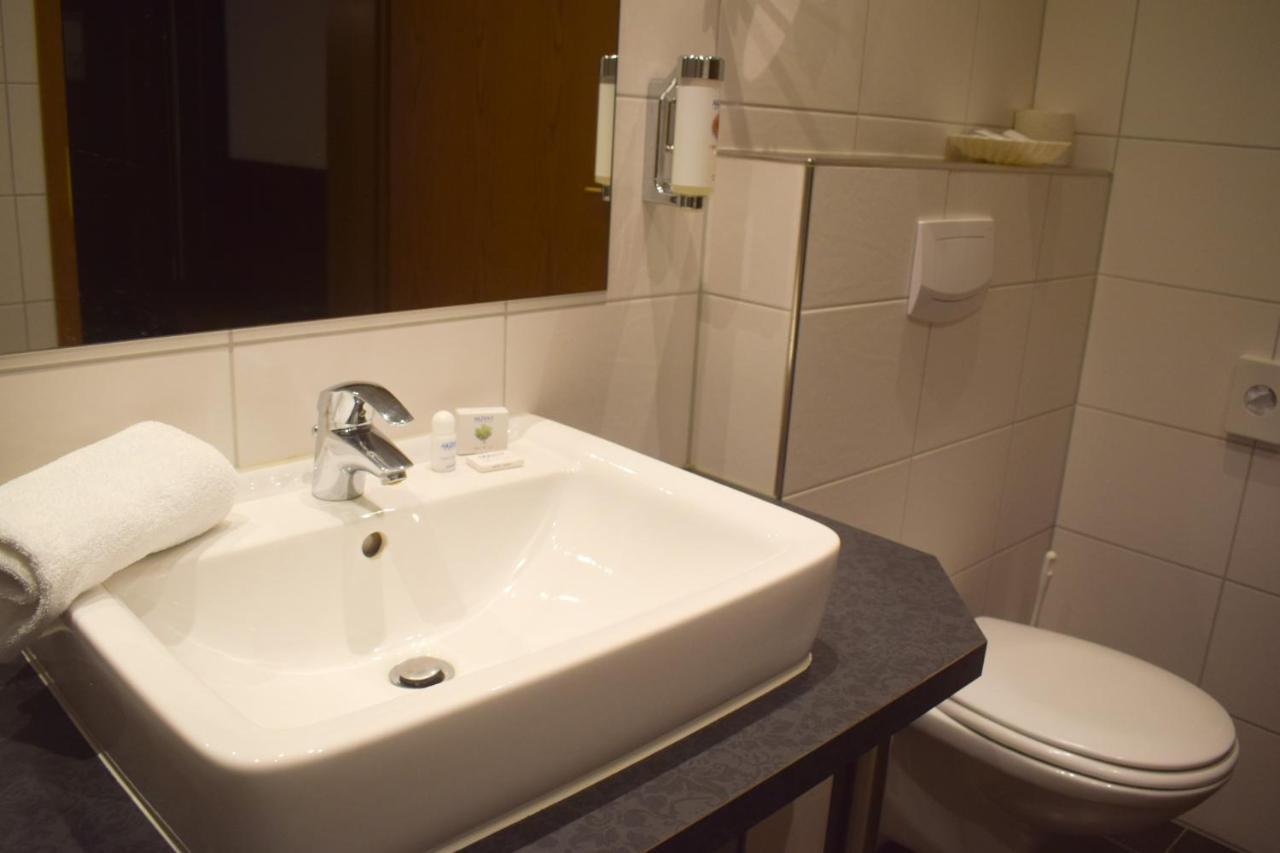 ליפשטאדט Akzent Hotel Jonathan מראה חיצוני תמונה