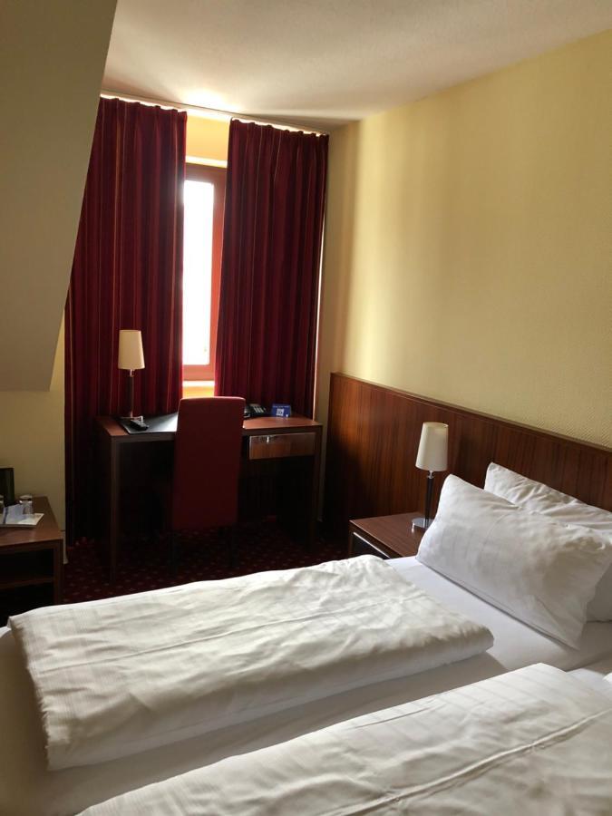 ליפשטאדט Akzent Hotel Jonathan מראה חיצוני תמונה