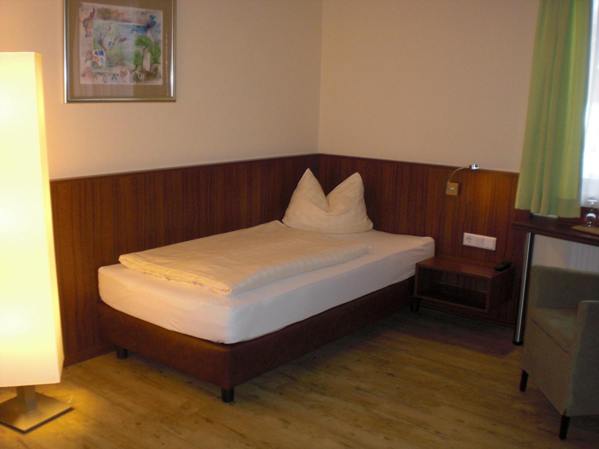 ליפשטאדט Akzent Hotel Jonathan מראה חיצוני תמונה