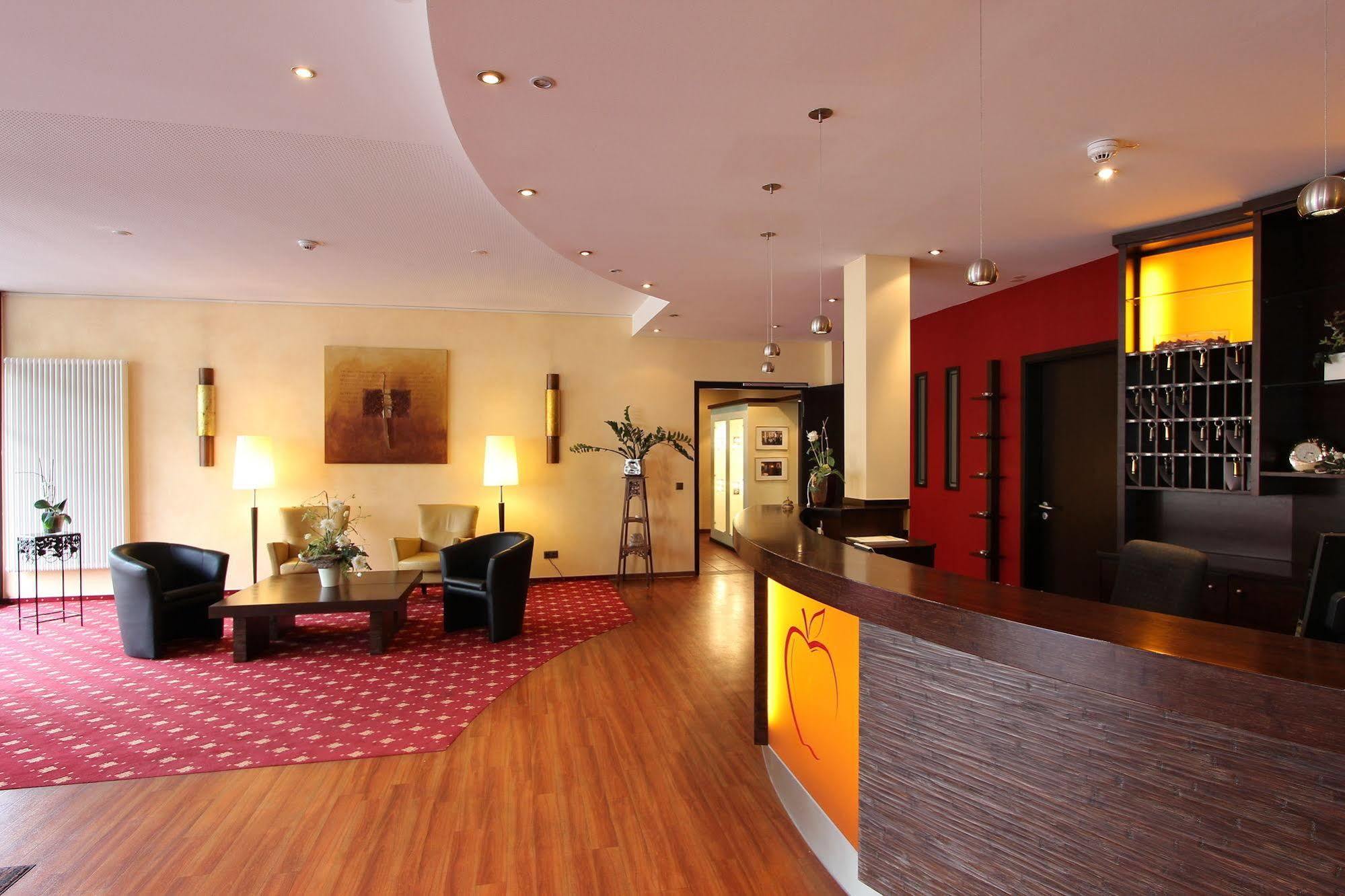 ליפשטאדט Akzent Hotel Jonathan מראה חיצוני תמונה