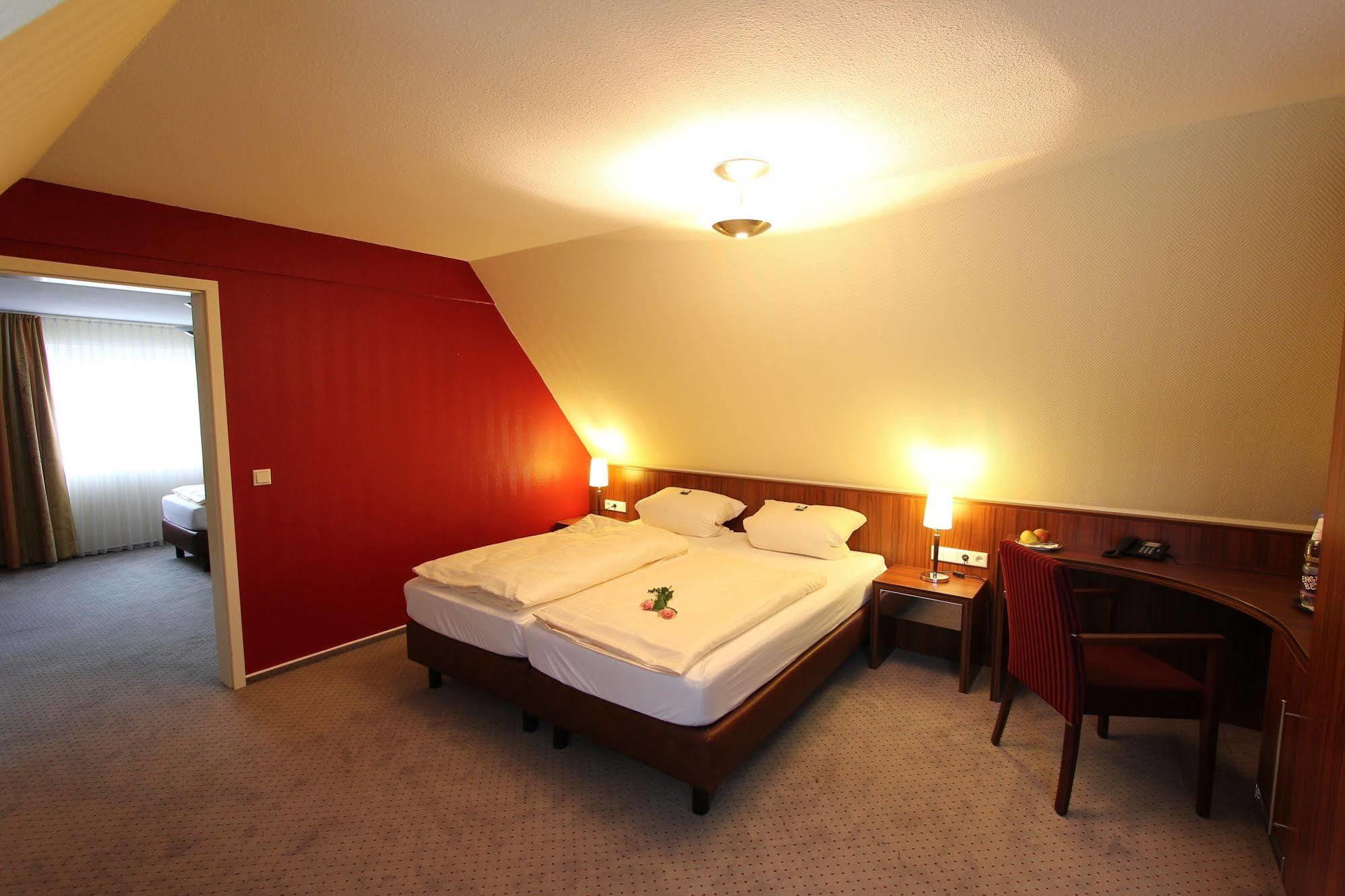 ליפשטאדט Akzent Hotel Jonathan מראה חיצוני תמונה